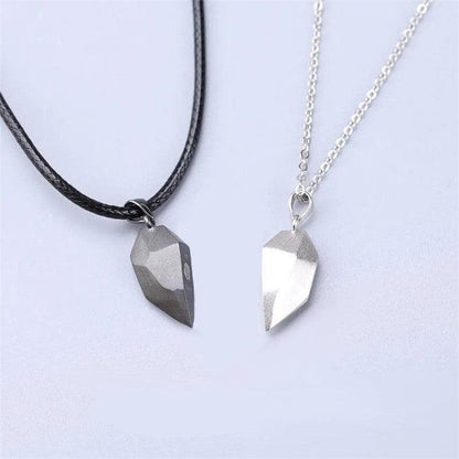 MagniHeart™ Magnetic Heart Pendant Necklace Set